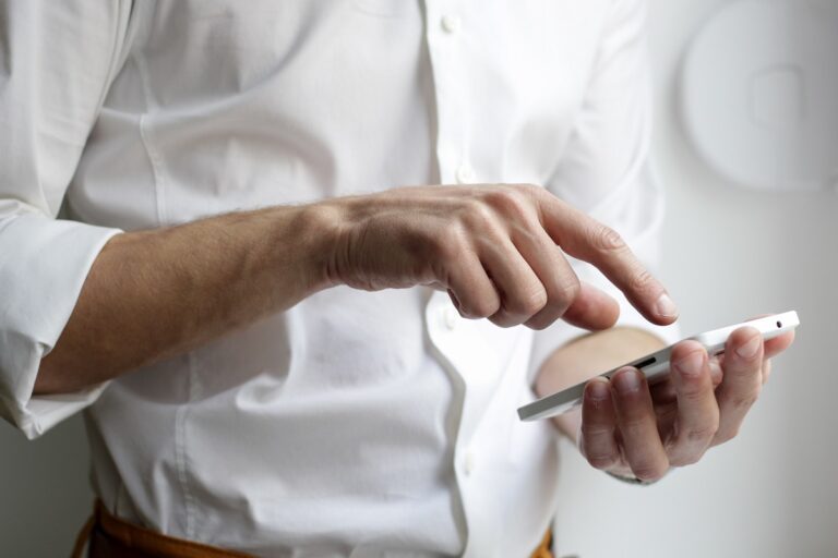 Preuzmite THECUC mobilnu aplikaciju
